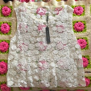 Elie Tahari crochet blouse brand new
